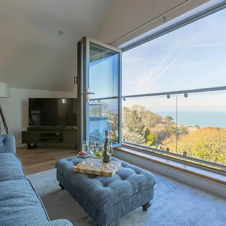 Sea Vista *